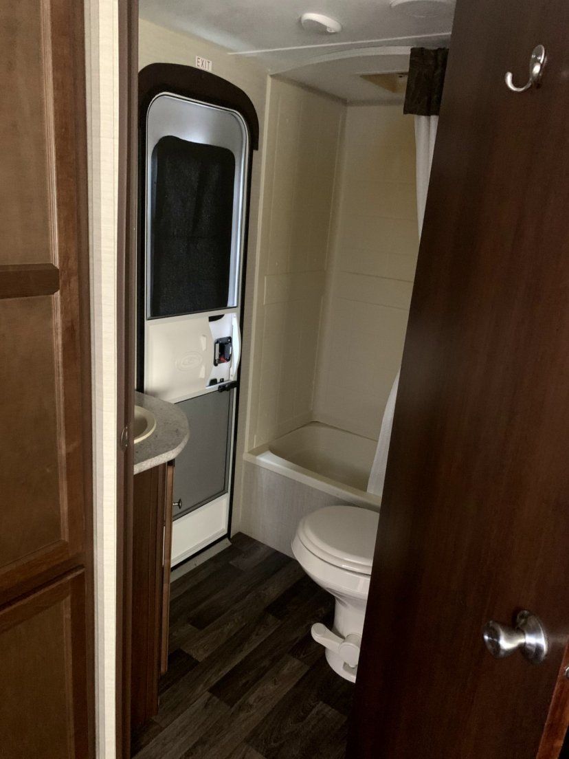 Photo 6 - 2016 Keystone Travel Trailer rental photo 8