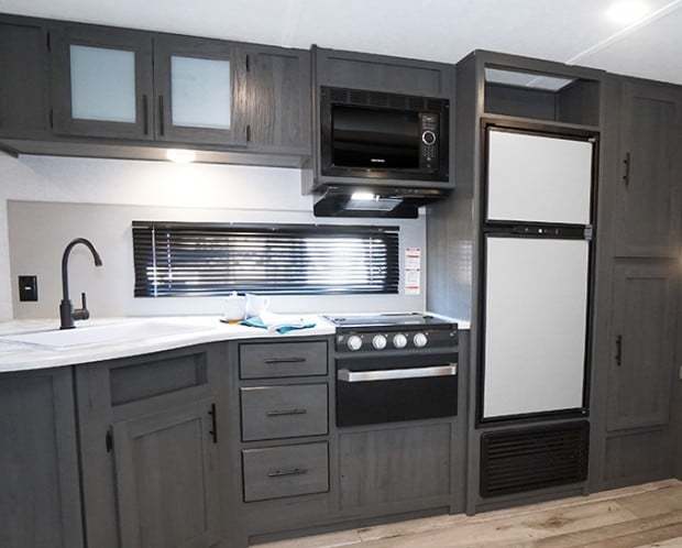 Photo 0 - 2021 Dutchmen Travel Trailer rental photo 11