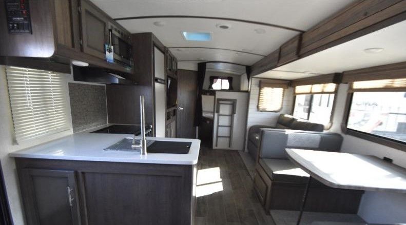 Photo 13 - 2020 CROSS ROADS Travel Trailer rental photo 15