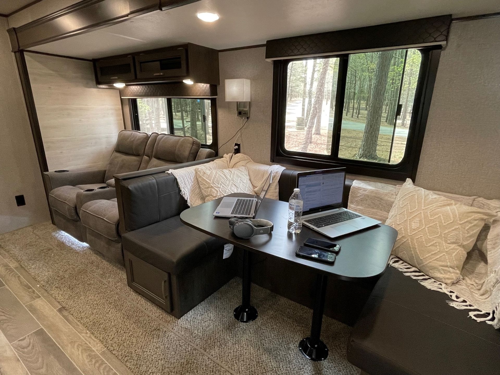 Photo 14 - 2021 Jayco Travel Trailer rental photo 18