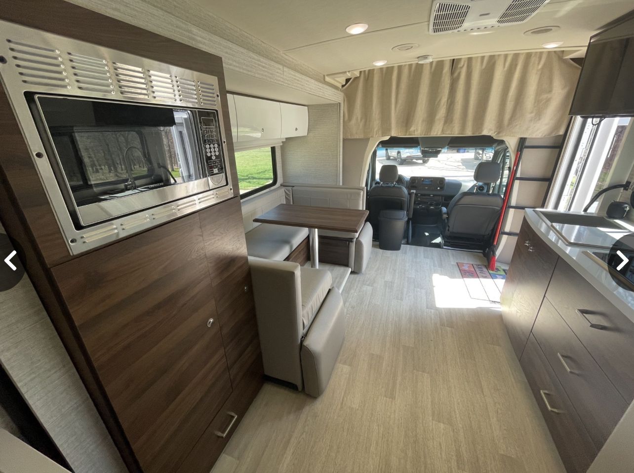 Photo 2 - 2020 Winnebago Class C Motorhome rental photo 21