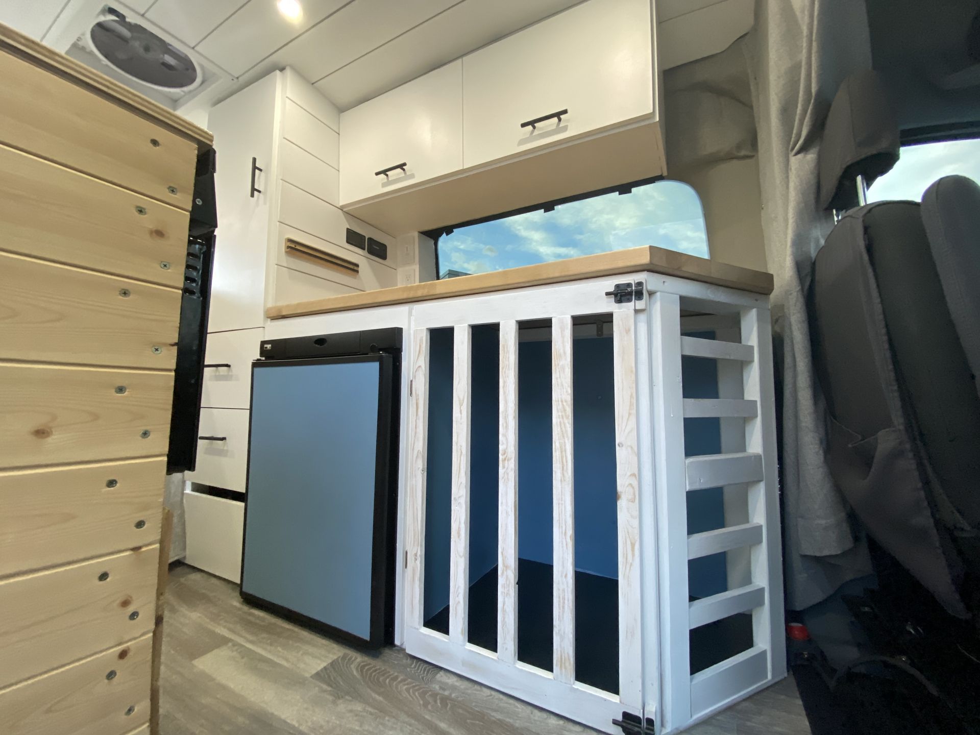 Photo 4 - 2015 Ford Other rental photo 6