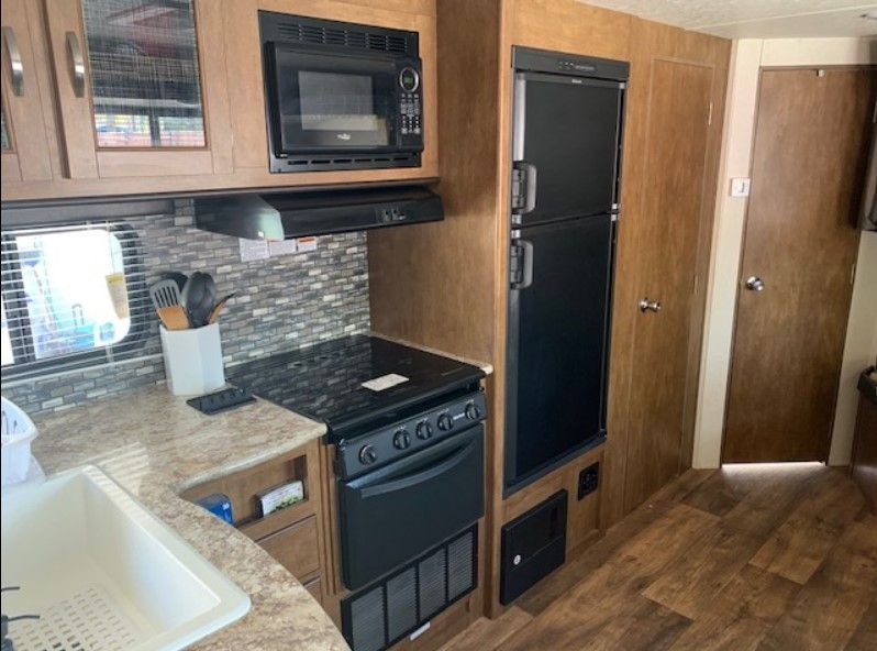 Photo 6 - 2017 Forest River Travel Trailer rental photo 8