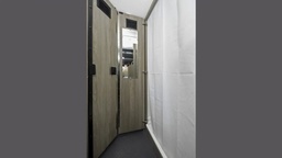 Photo 15 thumbnail 17