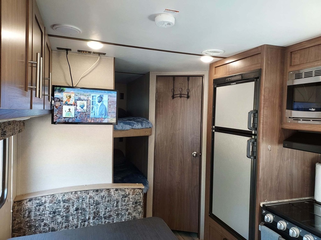 Photo 3 - 2019 Keystone Travel Trailer rental photo 5