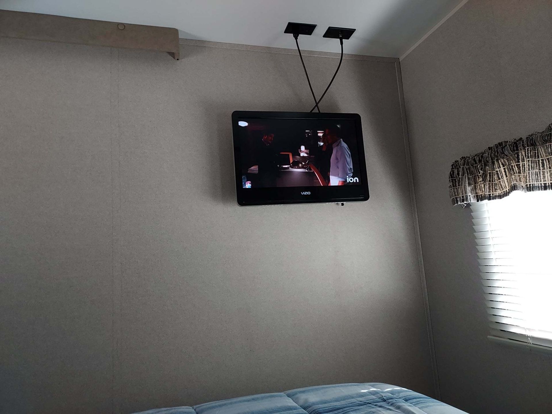 Photo 8 - 2019 Keystone Travel Trailer rental photo 10