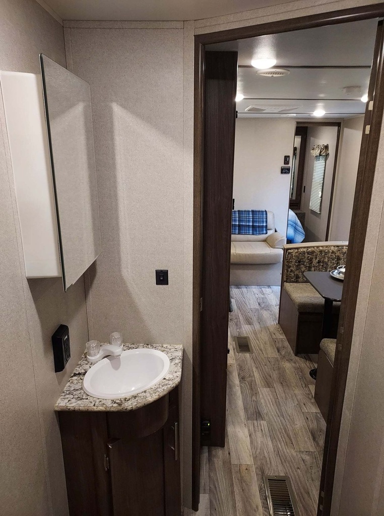 Photo 10 - 2019 Keystone Travel Trailer rental photo 12