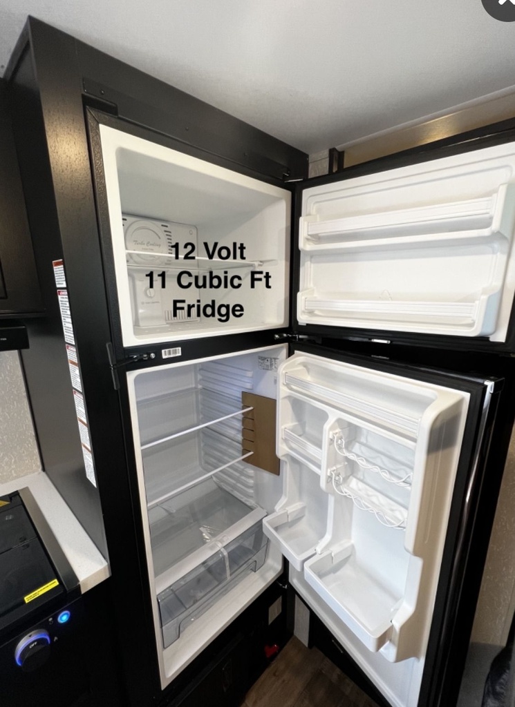Photo 8 - 2022 Cherokee Travel Trailer rental photo 10