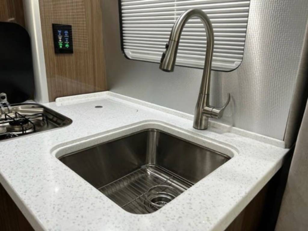 Photo 1 - 2018 Airstream Class B Motorhome rental photo 8