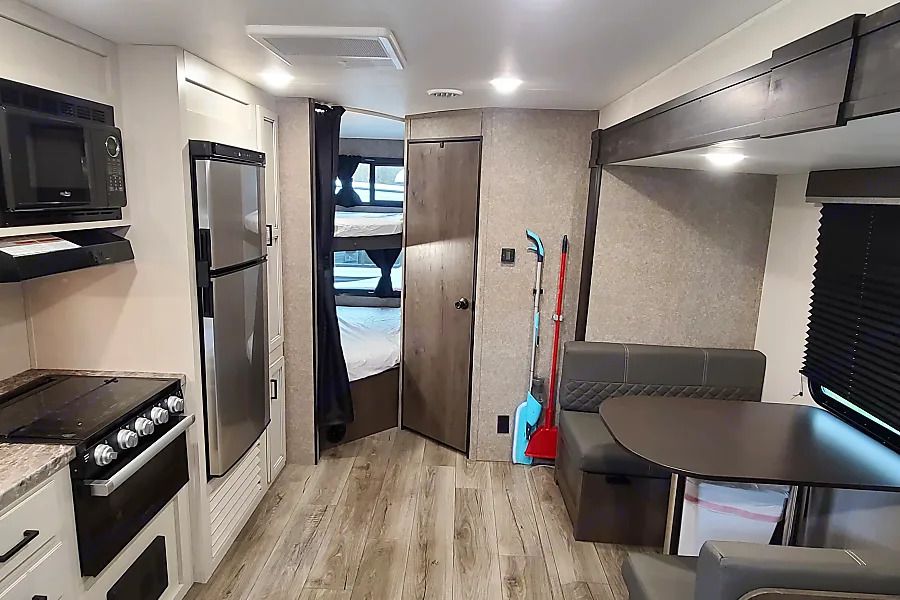 Photo 8 - 2021 Open Range Travel Trailer rental photo 10