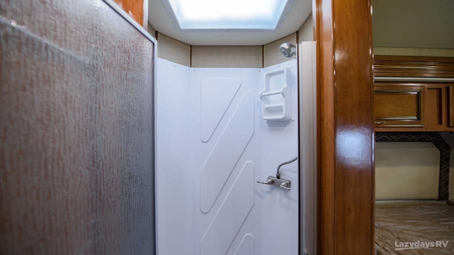Photo 1 - 2018 Fleetwood Rv Class C Motorhome rental photo 11