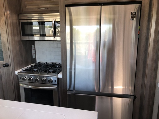 2022 Grand Design Solitude MB-378-R Fifth Wheel for rent in Kerrville, TX