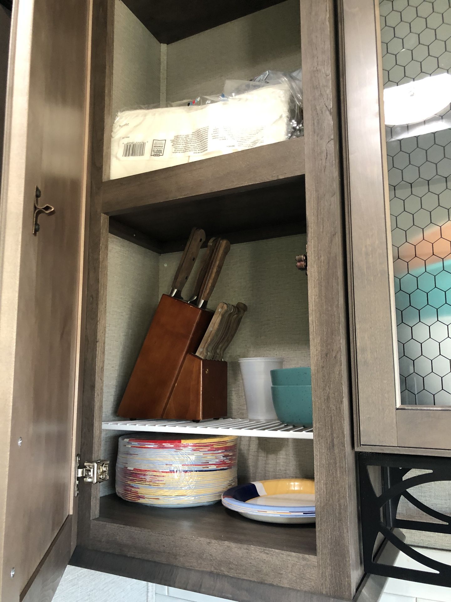 Photo 7 - 2022 Grand Design Fifth Wheel rental photo 9
