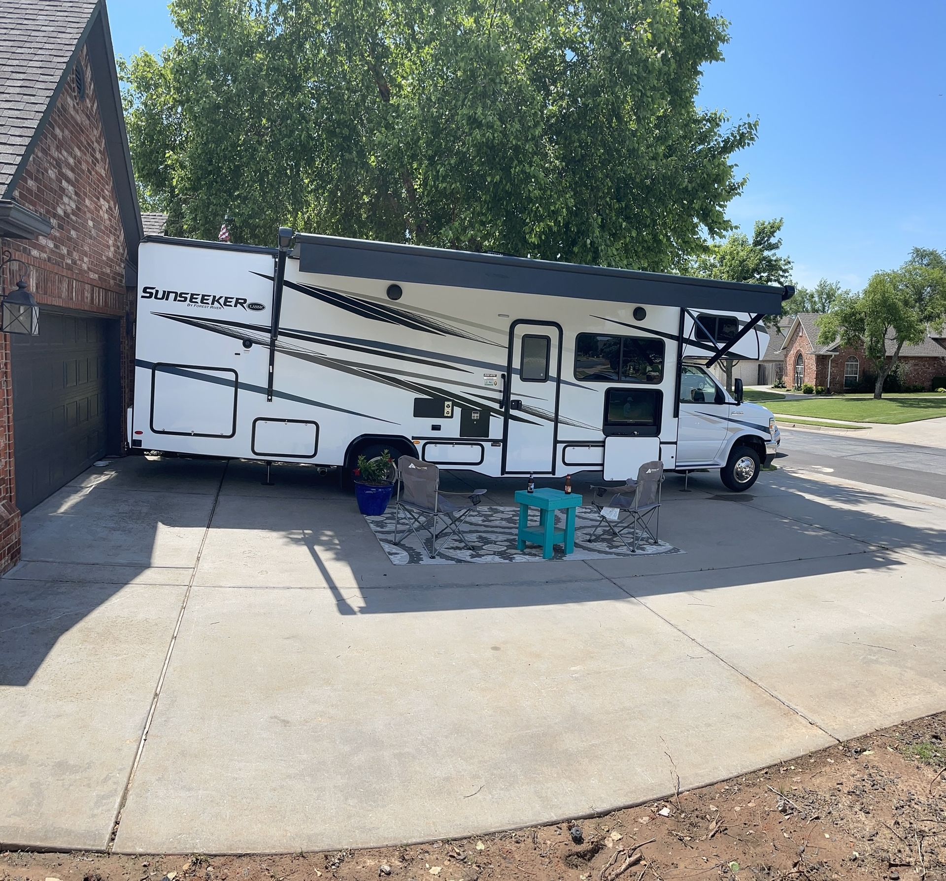 Photo 0 - 2022 Forest River Class C Motorhome rental photo 2