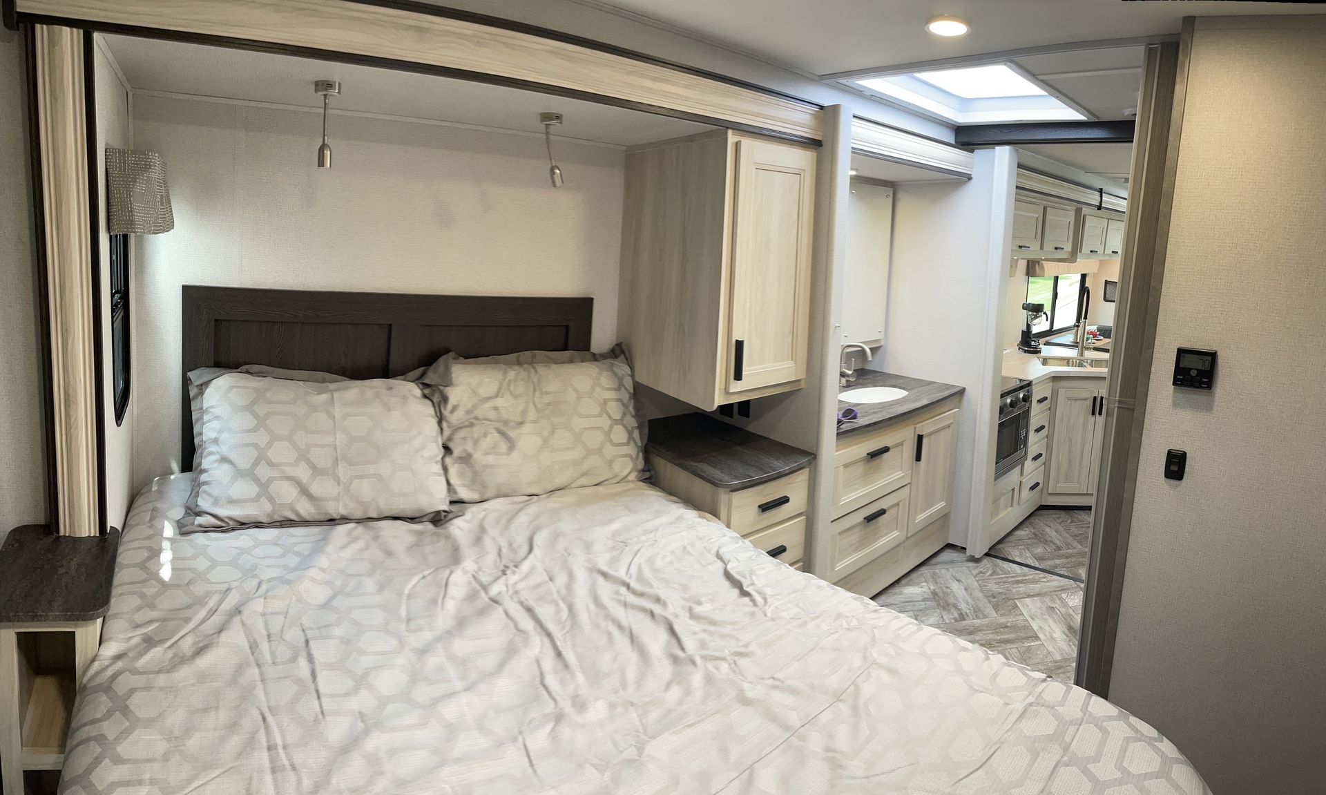 Photo 7 - 2022 Forest River Class C Motorhome rental photo 13