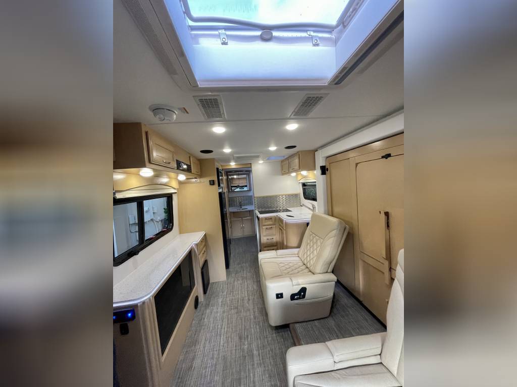 Photo 2 - 2021 Mercedes-Benz Class B Motorhome rental photo 3