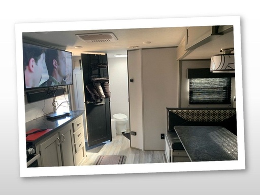2018 Prime Time Tracer 22RBS Travel Trailer for rent in Springerville, AZ