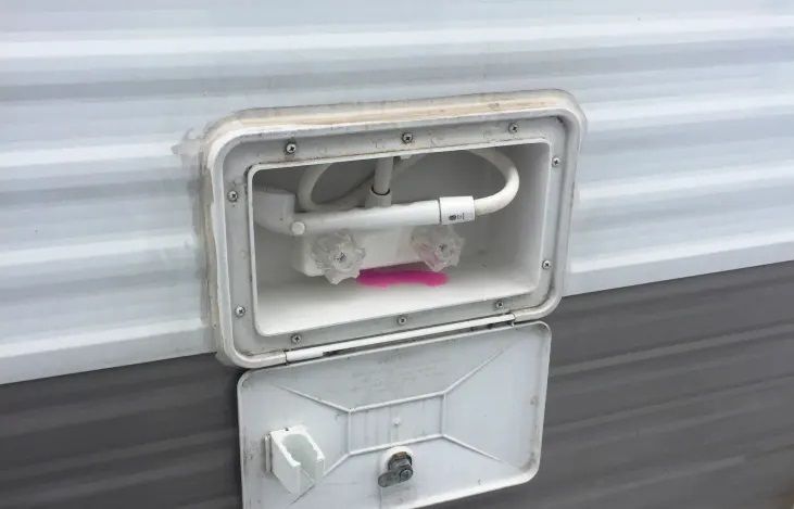 Photo 8 - 2011 Gulfstream Travel Trailer rental photo 10