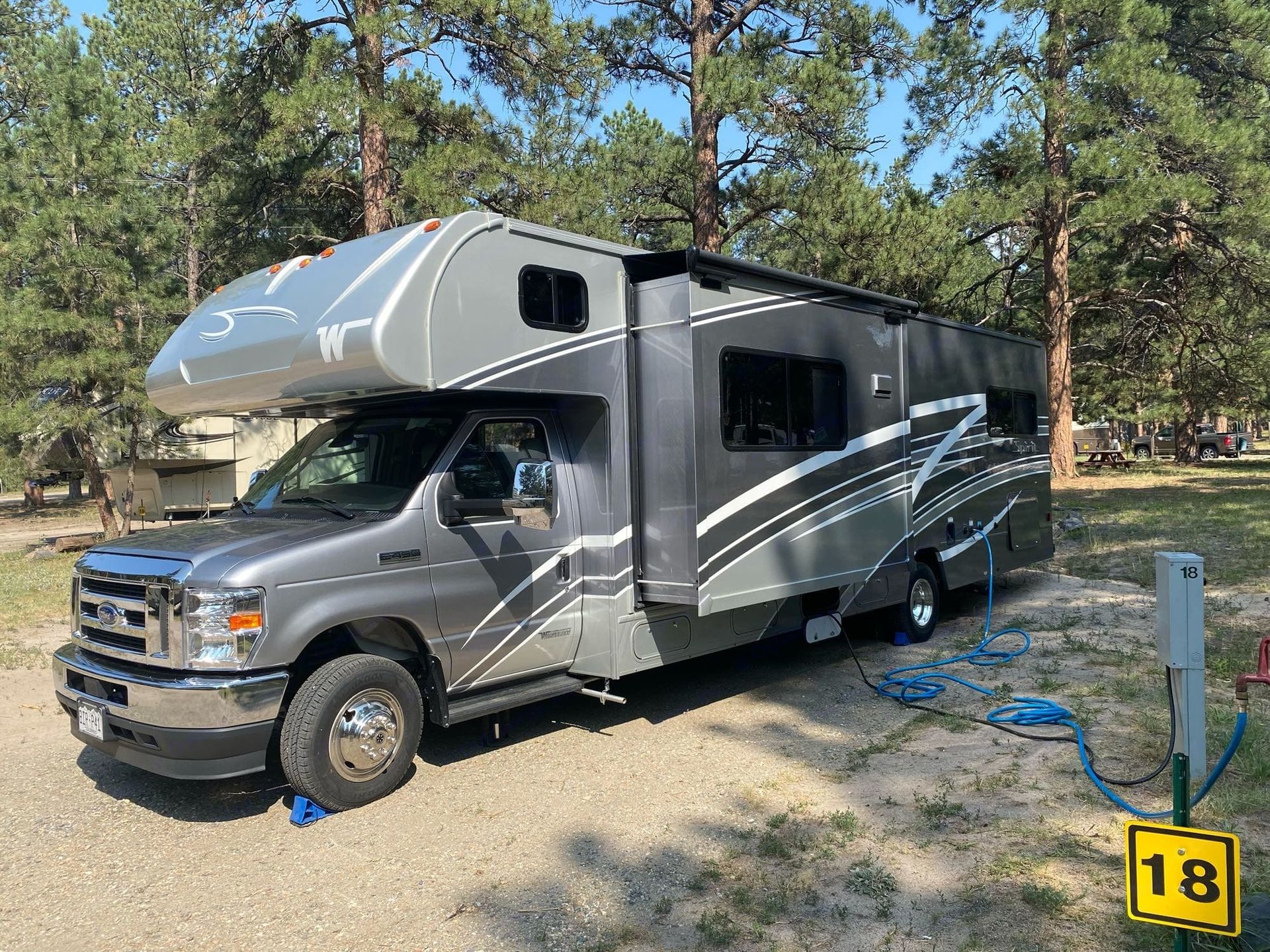 Photo 1 - 2021 Winnebago Class C Motorhome rental photo 5