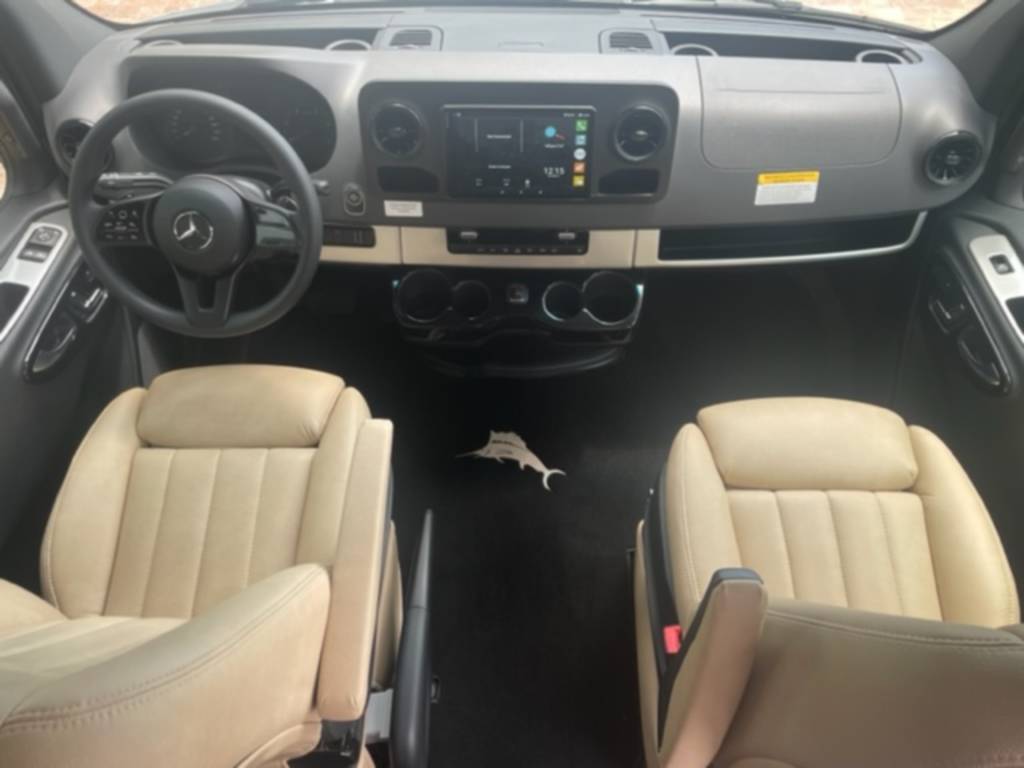 Photo 2 - 2022 Airstream Class B Motorhome rental photo 4