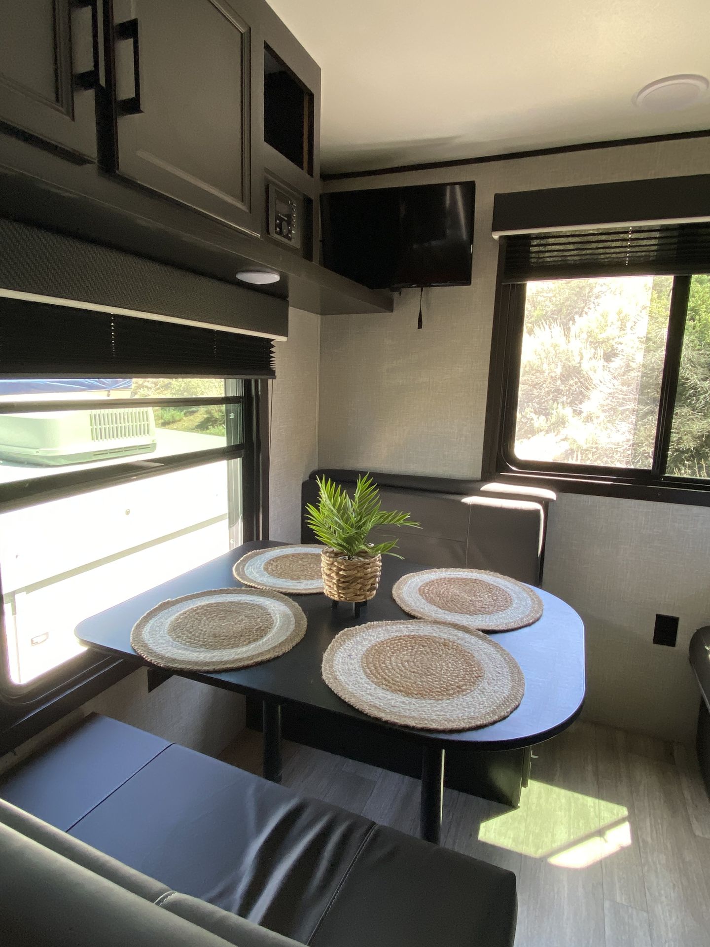 Photo 8 - 2022 Jayco Travel Trailer rental photo 9
