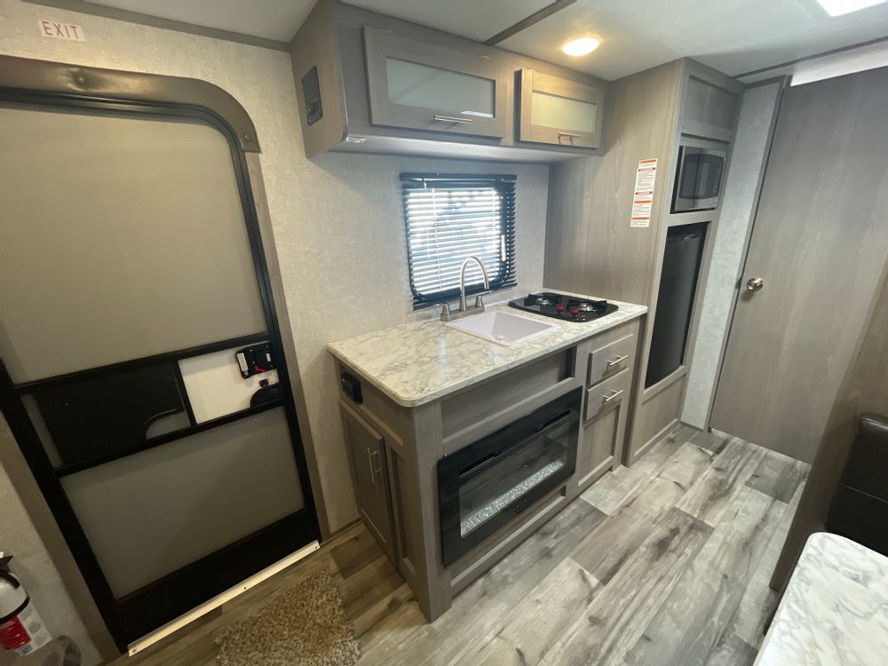 Photo 10 - 2022 Coleman Travel Trailer rental photo 12