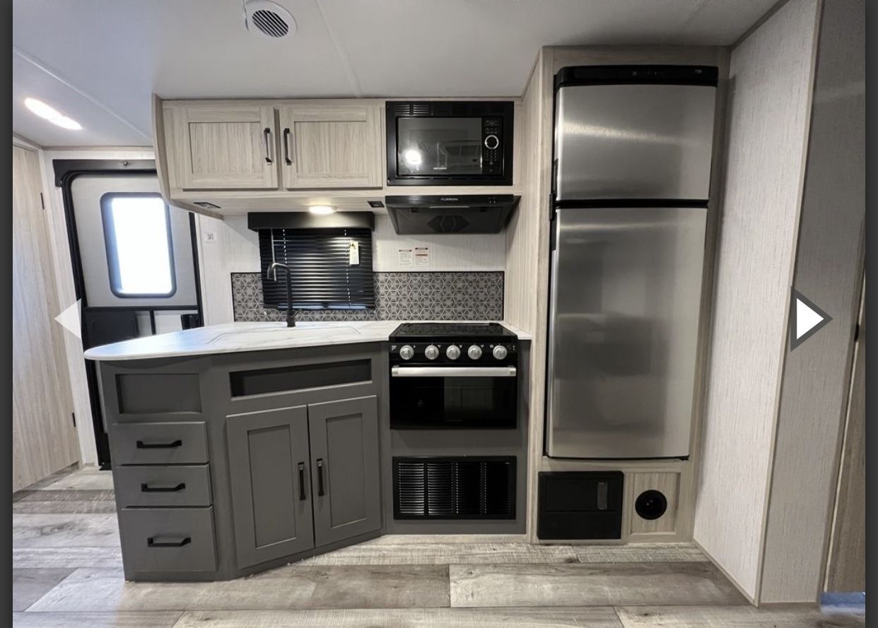 Photo 7 - 2021 Heartland Travel Trailer rental photo 9