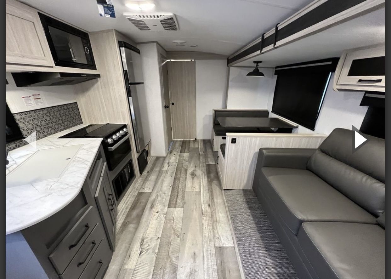 Photo 10 - 2021 Heartland Travel Trailer rental photo 12