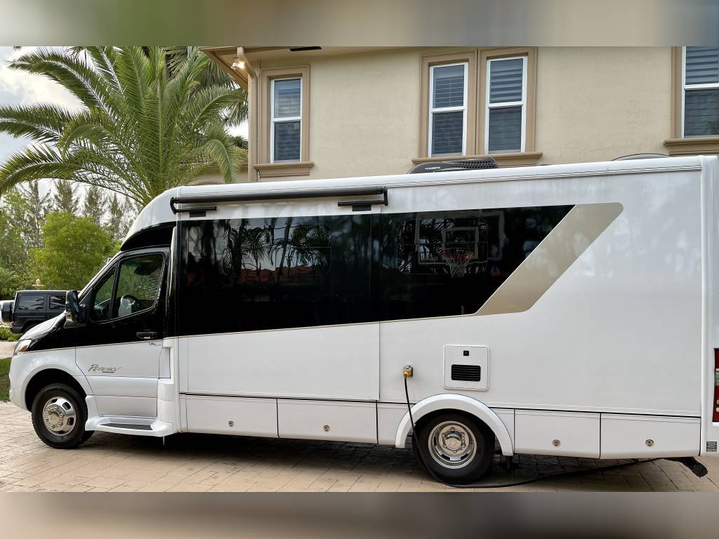 Photo 0 - 2022 Airstream Class B Motorhome rental photo 2