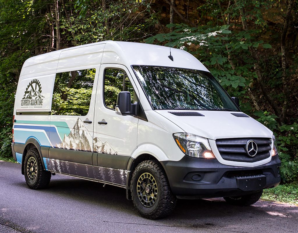 Photo 1 - 2016 Mercedes-Benz Other rental photo 11