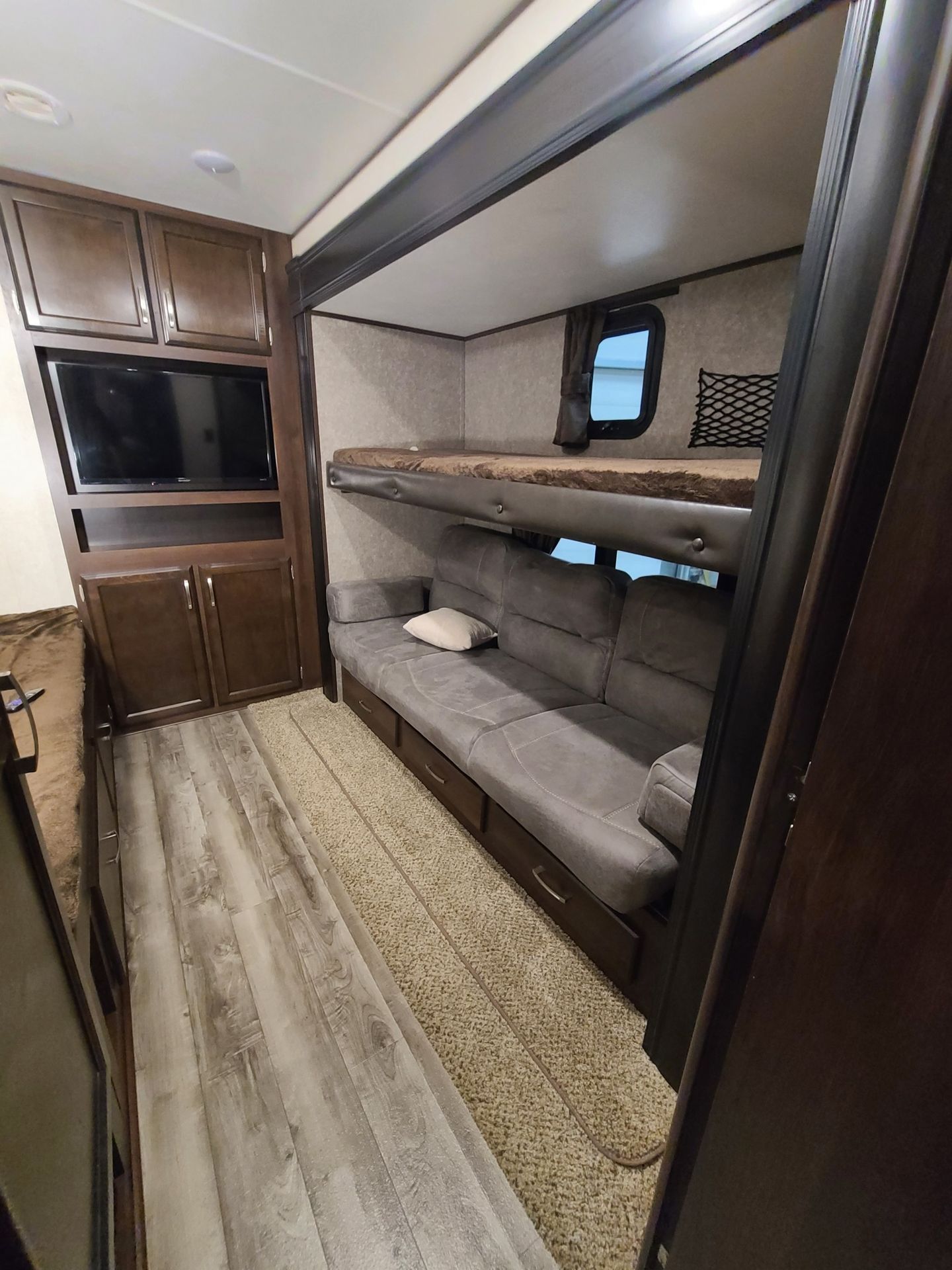 Photo 6 - 2020 Jayco Travel Trailer rental photo 8
