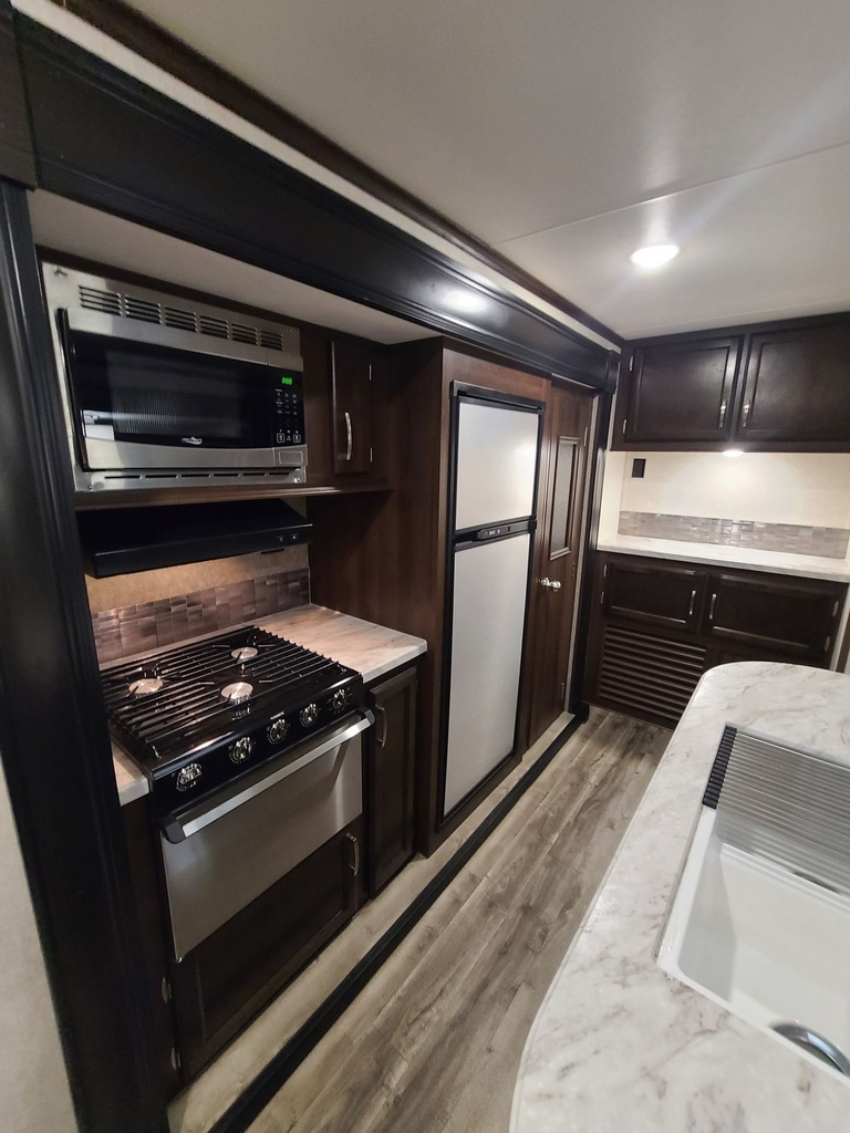 Photo 10 - 2020 Jayco Travel Trailer rental photo 12
