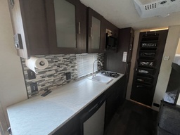 Photo 2 thumbnail 13