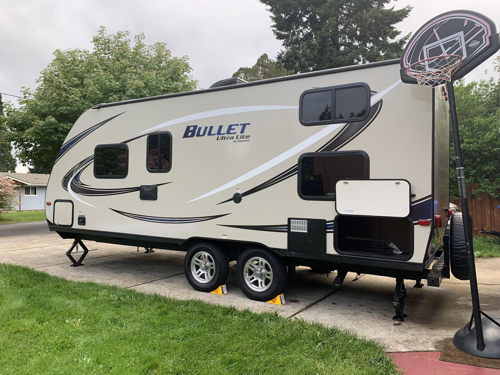 Photo 1 - 2017 Keystone Travel Trailer rental photo 12