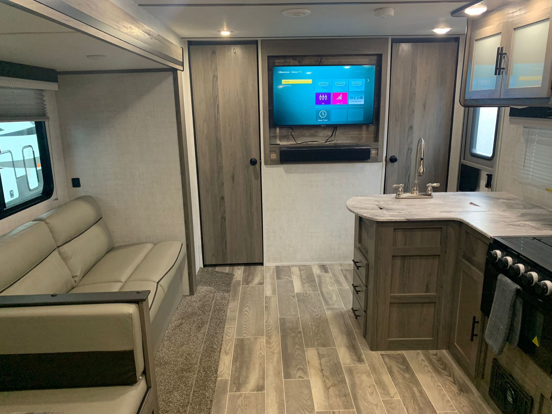 Photo 5 - 2021 Gulf Stream Travel Trailer rental photo 7