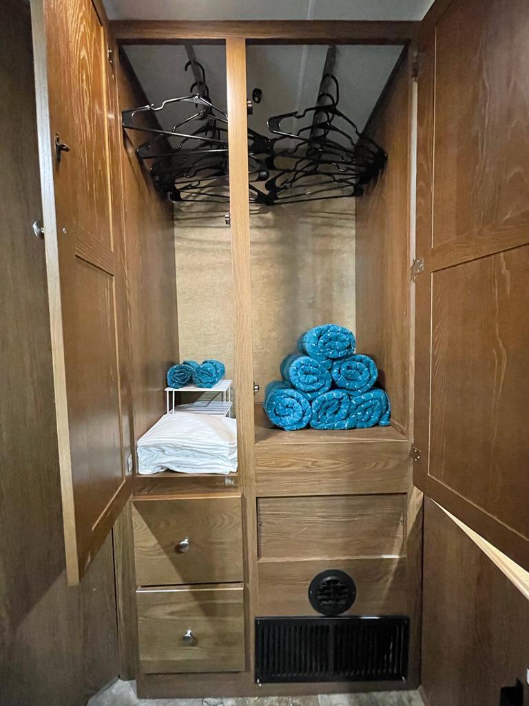 Photo 3 - 2016 Ford Class C Motorhome rental photo 5