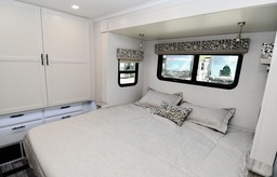 Photo 5 thumbnail 12