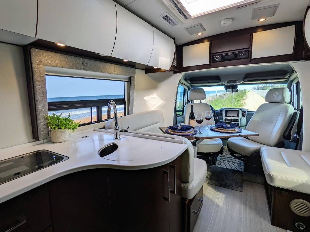 Photo 1 - 2019 Leisure Travel Class B Motorhome rental photo 7