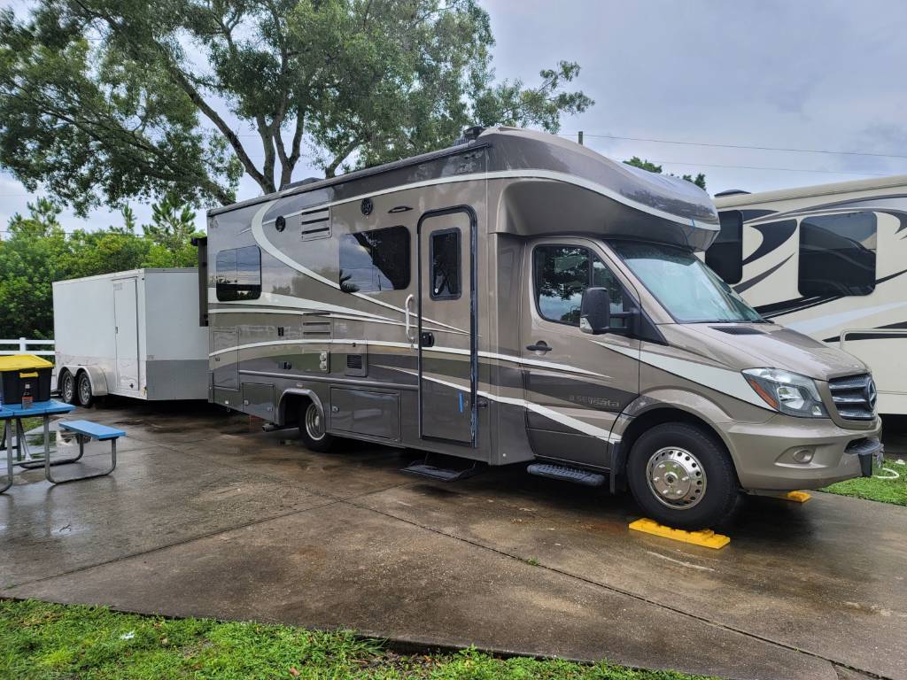 Photo 12 - 2018 Dynamax Corp Class B Motorhome rental photo 14