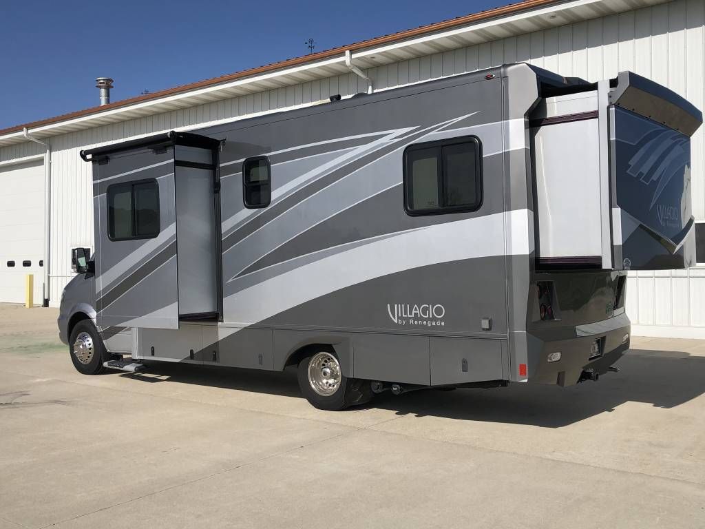 Photo 1 - 2018 Renegade Class B Motorhome rental photo 9