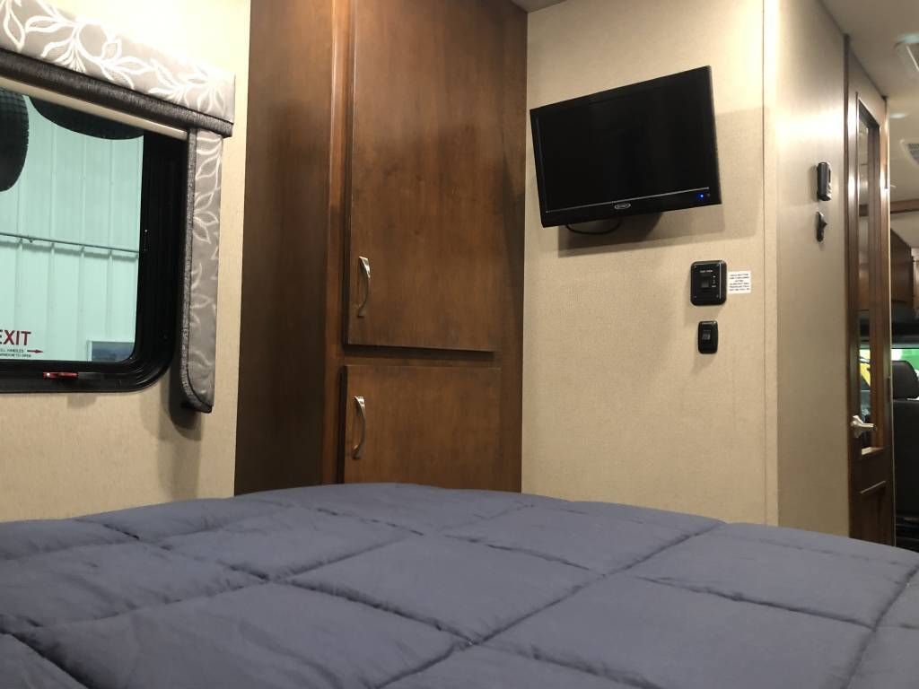 Photo 1 - 2018 Renegade Class B Motorhome rental photo 11