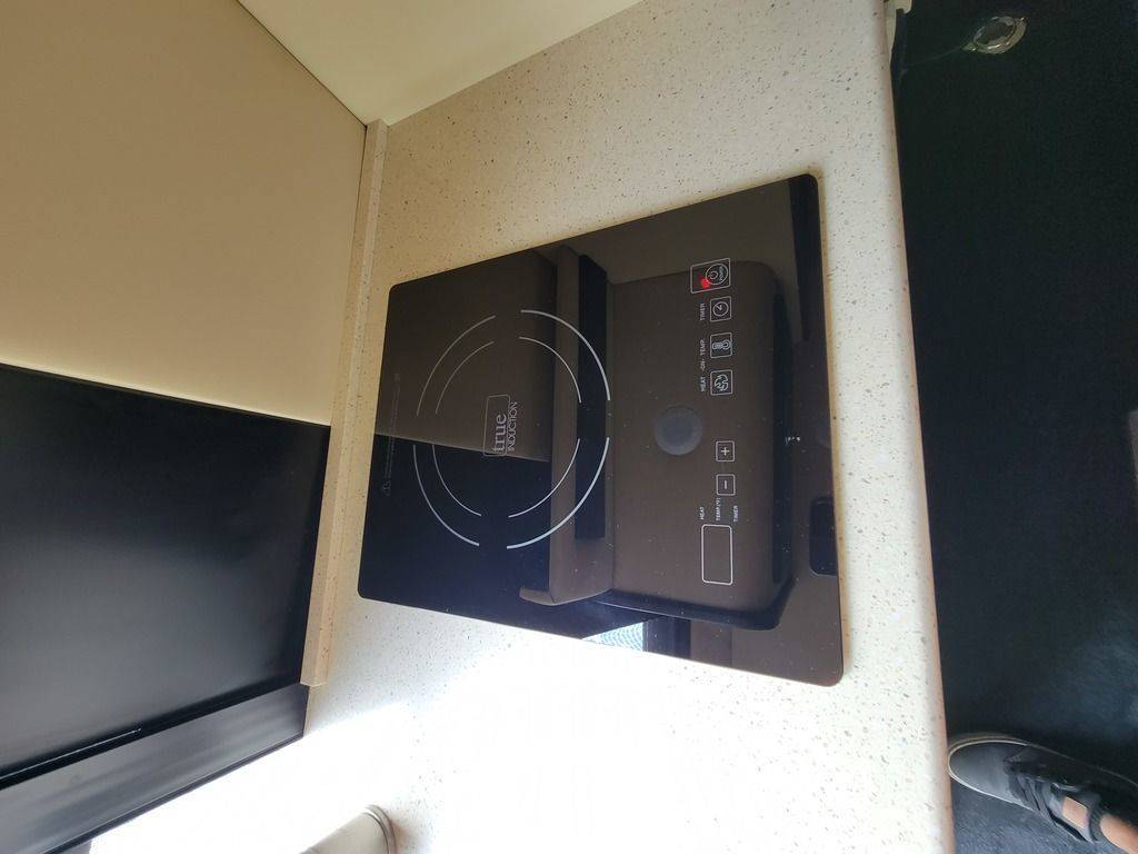 Photo 1 - 2019 Mercedes-Benz Class B Motorhome rental photo 9