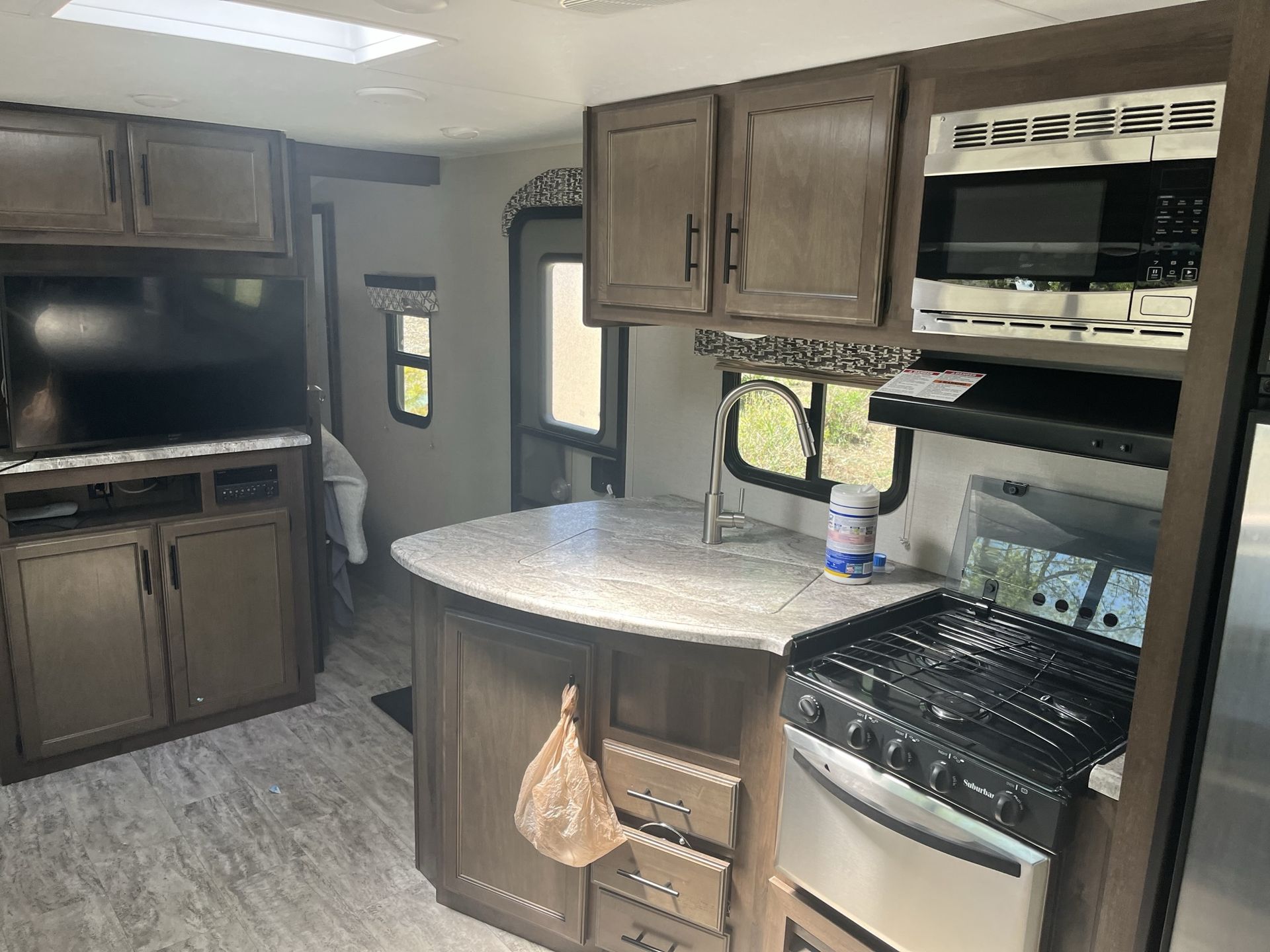 Photo 1 - 2018 K-Z Travel Trailer rental photo 16