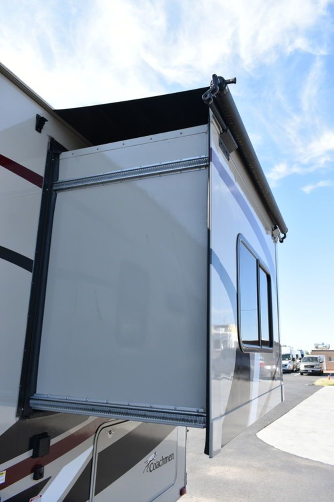 Photo 1 - 2020 Coachmen Class C Motorhome rental photo 8