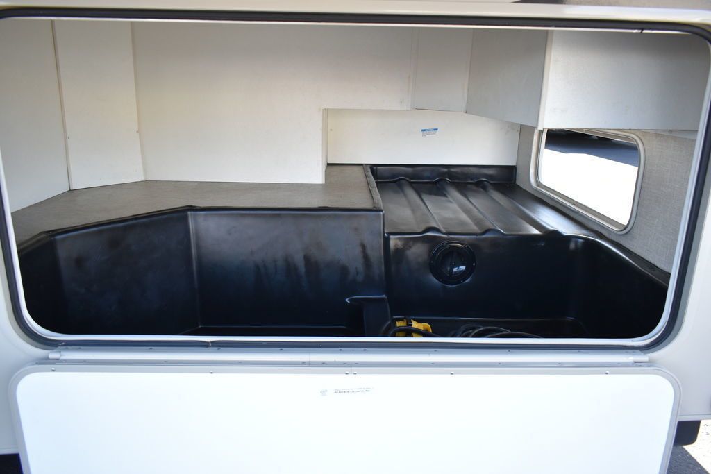 Photo 4 - 2020 Coachmen Class C Motorhome rental photo 20
