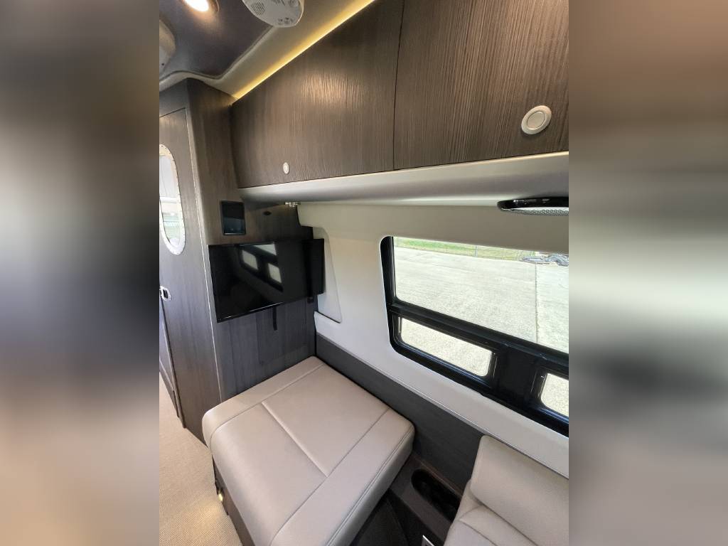 Photo 11 - 2020 Airstream Class B Motorhome rental photo 13