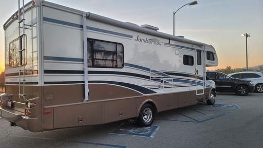 2007 Fleetwood Jamboree Class C Motorhome for rent in La Mirada, CA