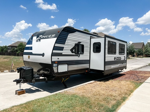 2021 Crossroads ZINGER Travel Trailer for rent in Boerne, TX
