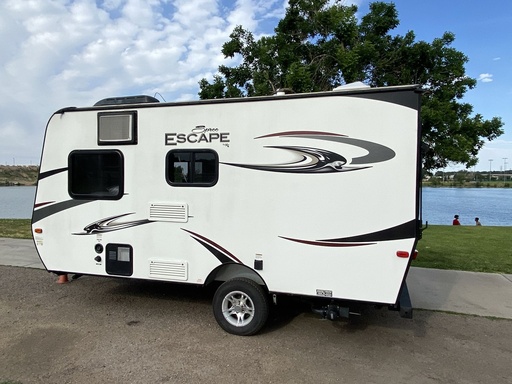 2015 Thor Escape Sportsman Classic Travel Trailer for rent in Robstown, TX