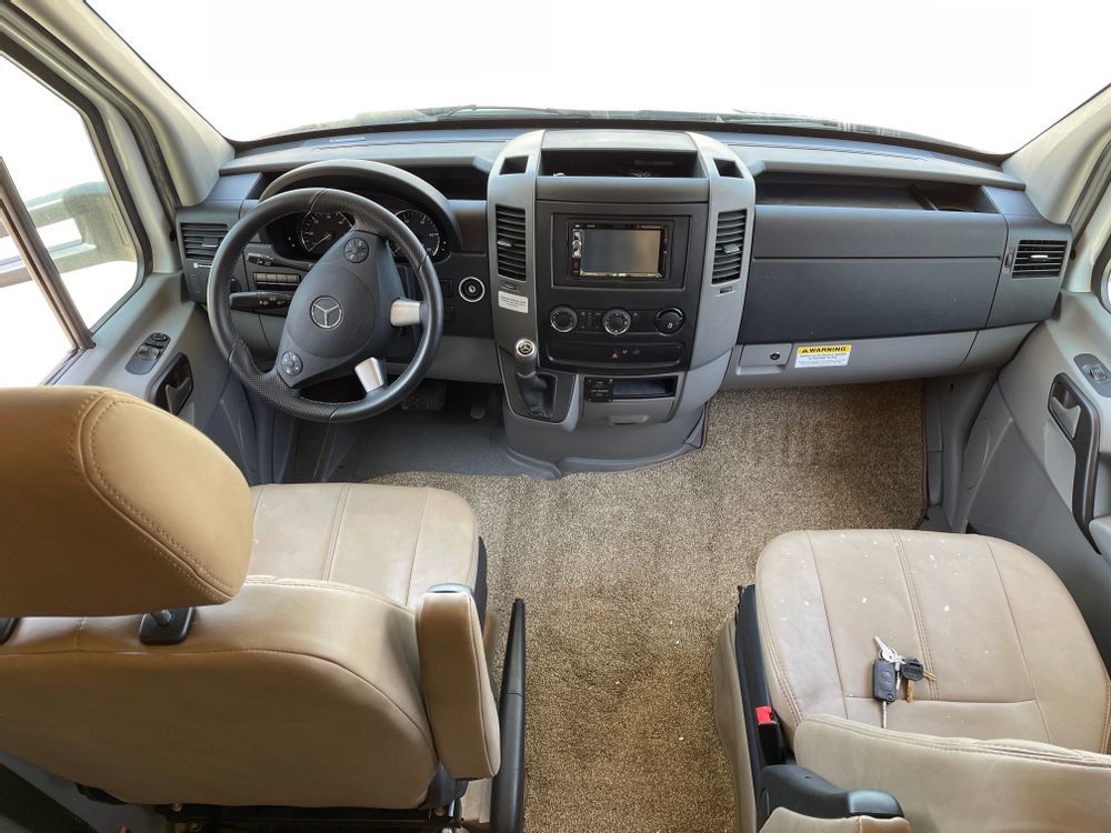 Photo 5 - 2018 Mercedes-Benz Class C Motorhome rental photo 7